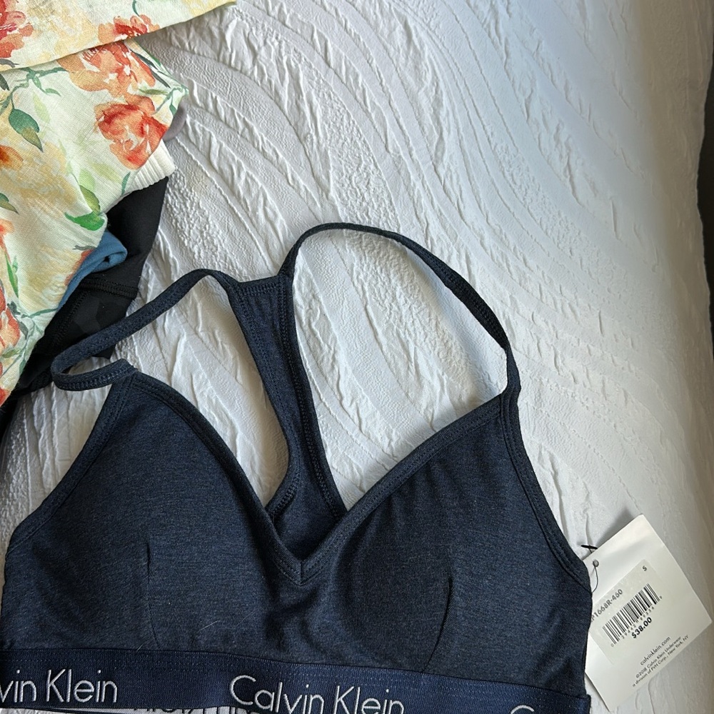Calvin Klein Women's Dark Blue Bralette